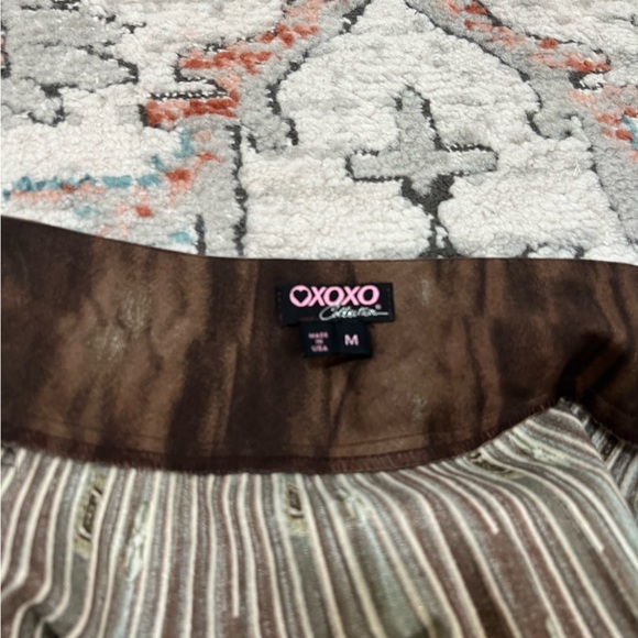 XOXO Collections Midi Skirt - Picture 3 of 8